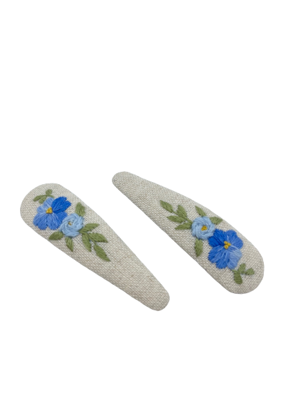 Handbestickte Haarspangen Vergissmeinnicht - 2er Set