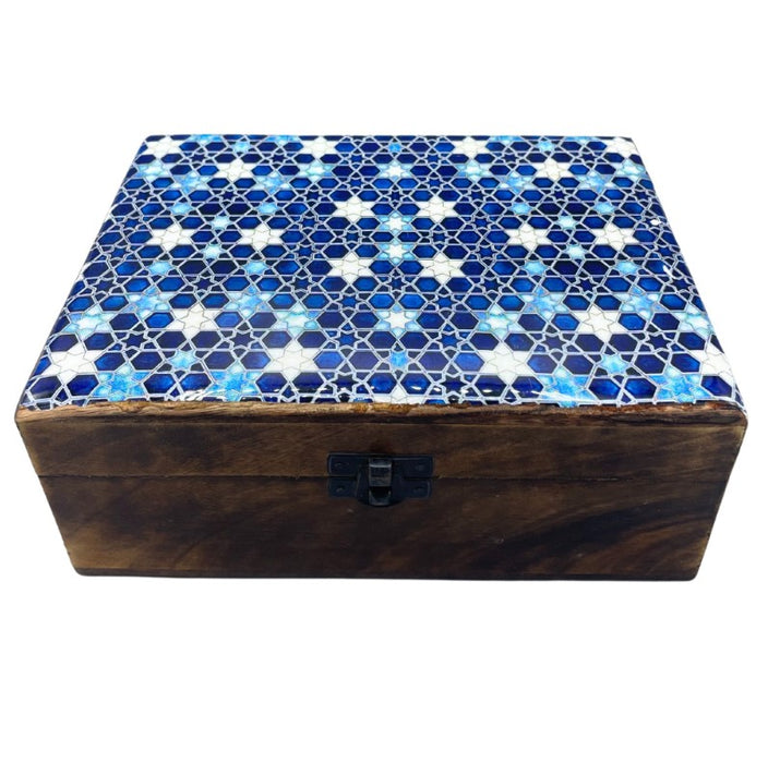 Holzbox mit Keramikdeckel – Blue Stars, gross