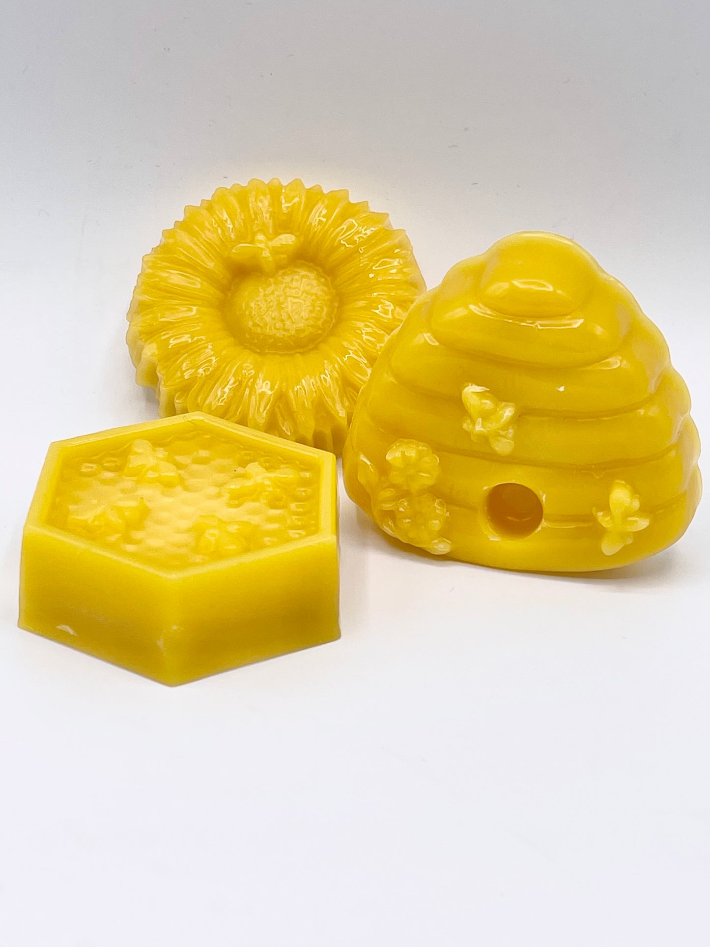 DIY Wachsmischung für Bienenwachstücher mit Stoff und Anleitung