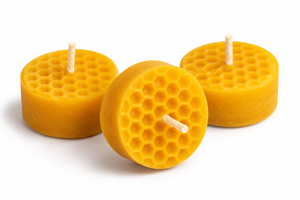 Bio-Bienenwachsteelichter Waben – handgegossen aus 100 % Bio-Bienenwachs