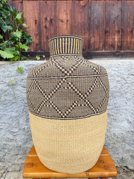 Deko Vase handgewebt - Brunnen