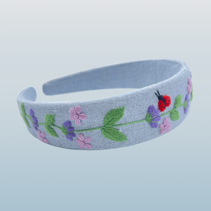 Handbestickter Haarreif Maienlust