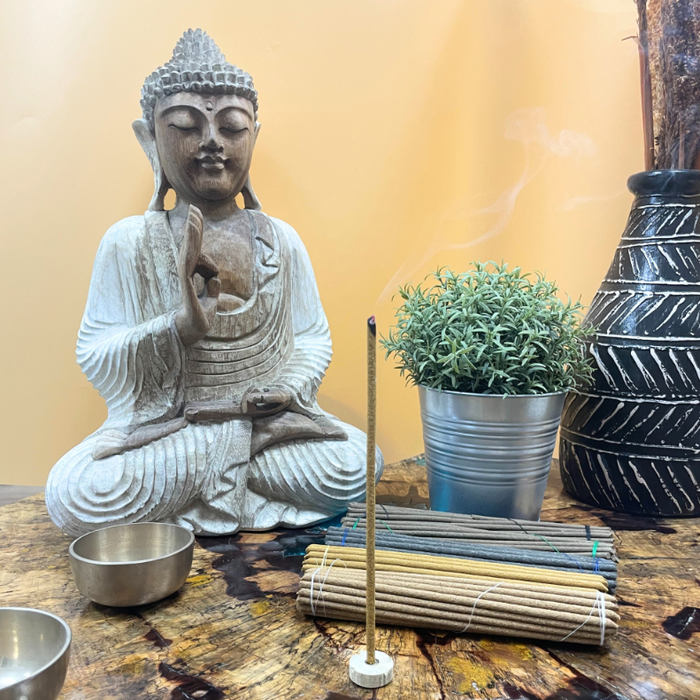 Premium Tibetische Räucherstäbchen – Relaxing (30 Sticks)