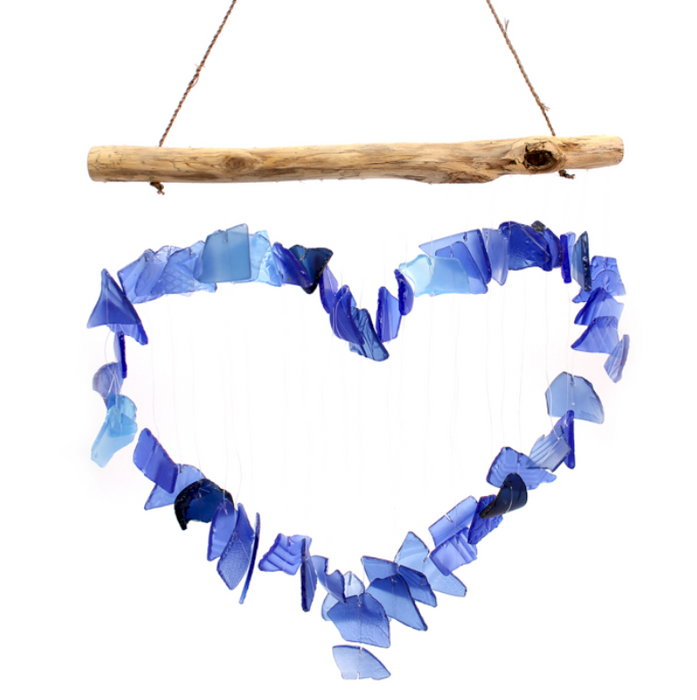 Windspiel Herz aus recyceltem Glas – Blau