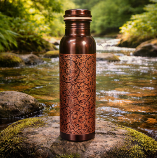 Kupferflasche 750 ml – antique graviert aus reinem Kupfer