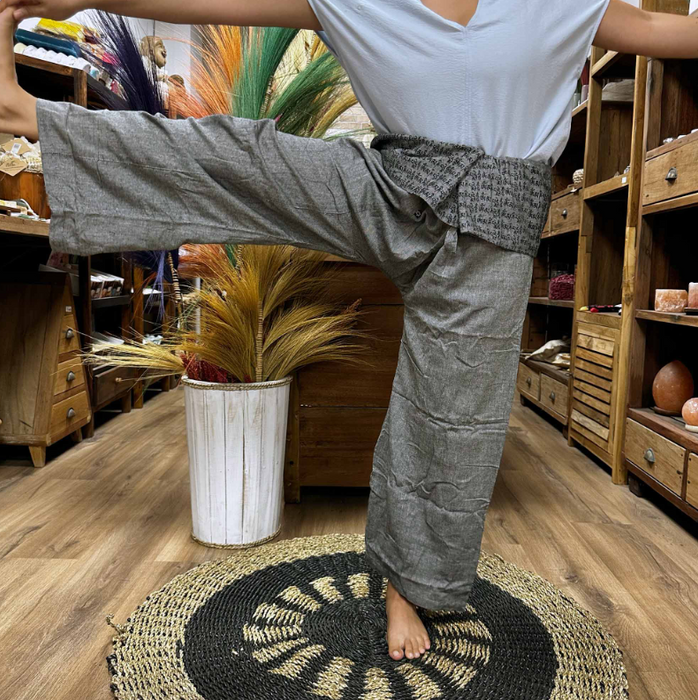 Thai Fischerhose Mandala Grau – Yogahose & Meditationshose aus Baumwolle