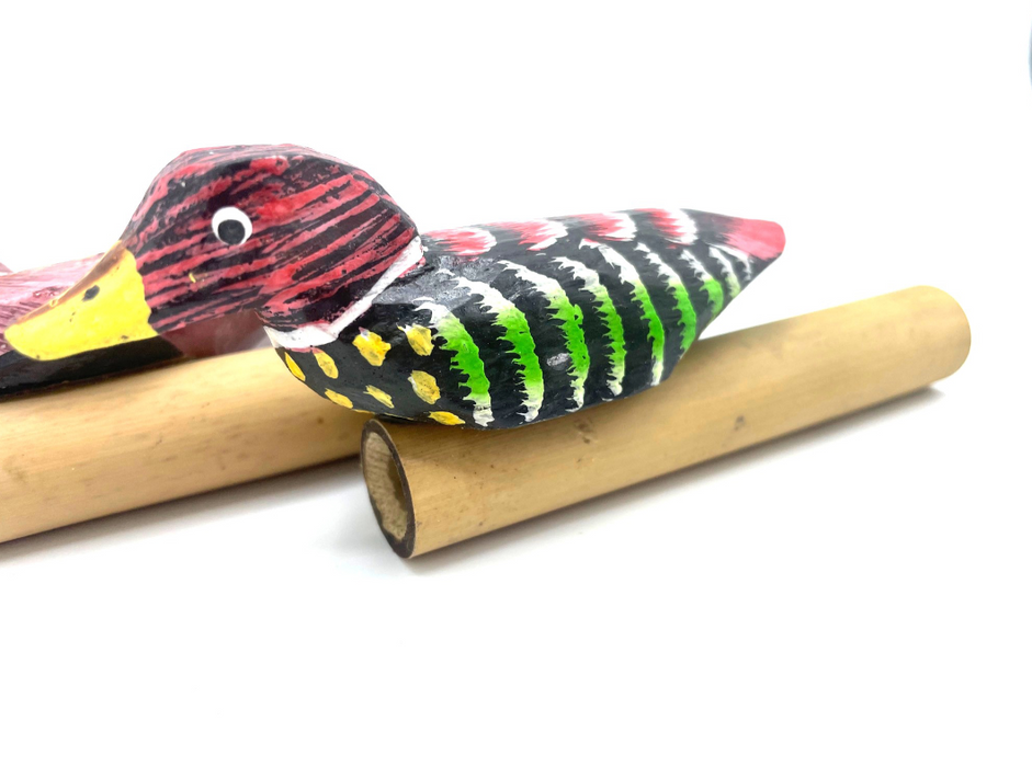 Vogelpfeife aus Holz – Handbemalte Ente | Fair Trade