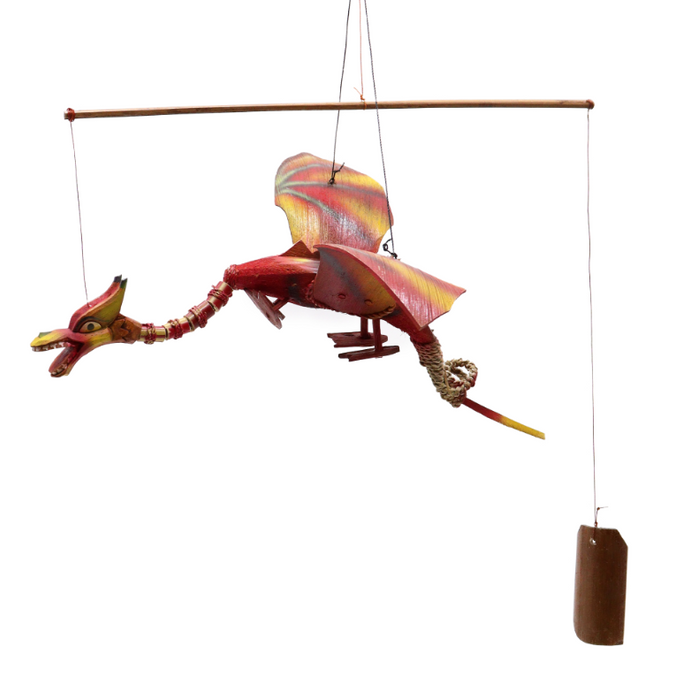 Natürliches Drachen-Mobile aus Kokosnuss – Rot