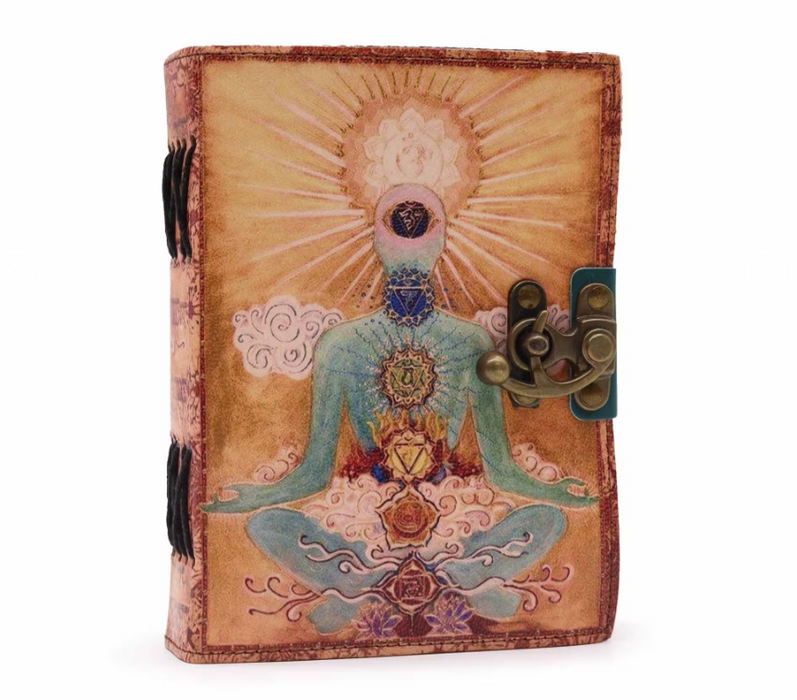 Leder-Notizbuch "Buddha & 7 Chakren" – Handgefertigtes Journal mit Büttenpapier