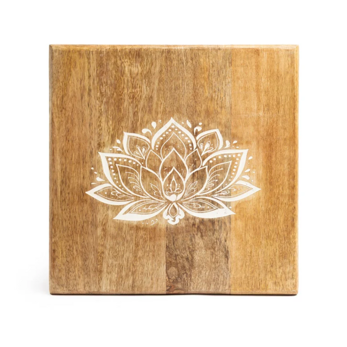 Dekotisch Lotus – Mangoholz, weiss lasiert & quadratisch