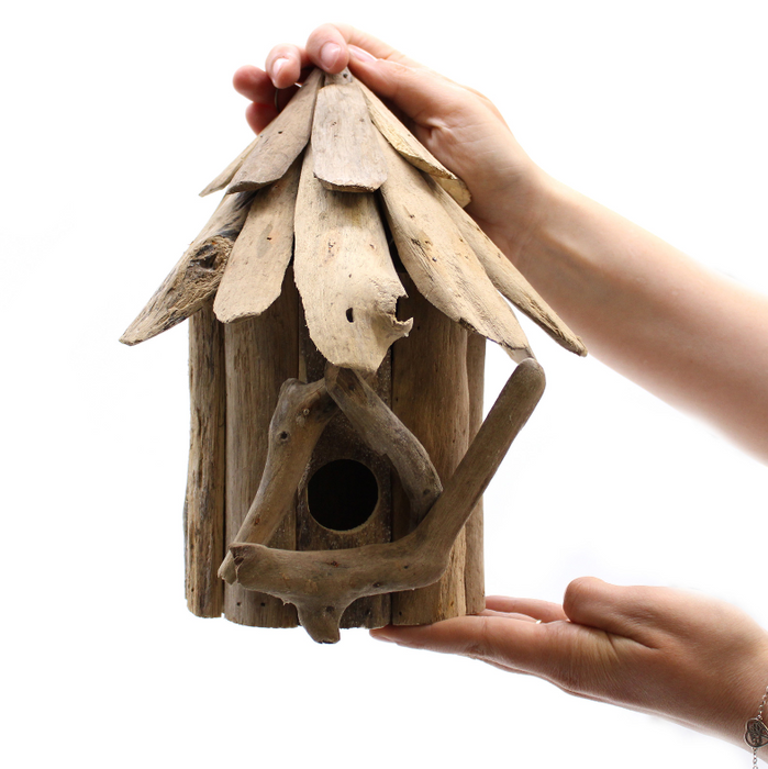 Vogelhaus aus Treibholz handgefertigt – Nistkasten für Garten & Balkon
