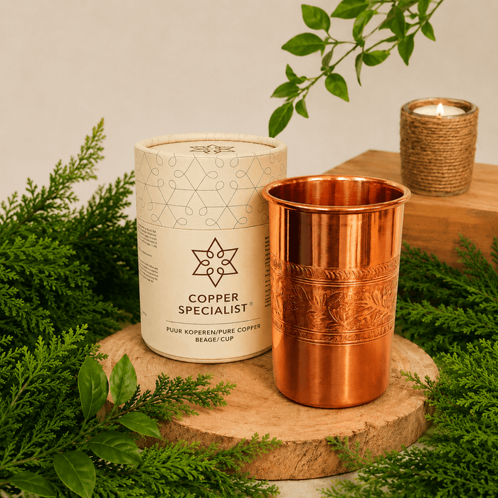 Kupferbecher Floral – 300 ml aus reinem Kupfer mit Geschenkverpackung